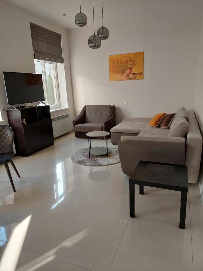 קלייפדה Jono Kalnelio Apartamentai מראה חיצוני תמונה