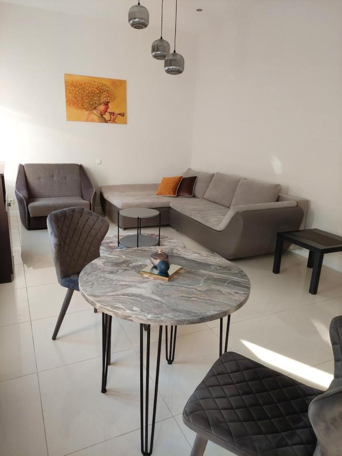קלייפדה Jono Kalnelio Apartamentai מראה חיצוני תמונה